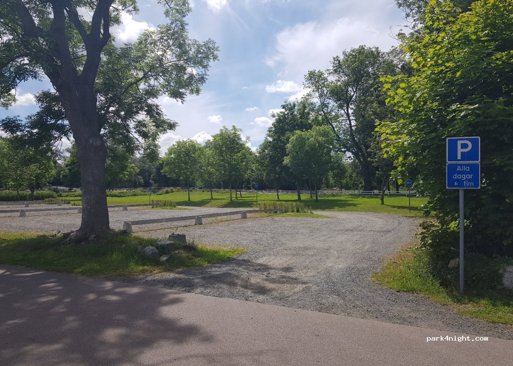 (272 94) Simrishamn - 38 Tobisvägen — foto