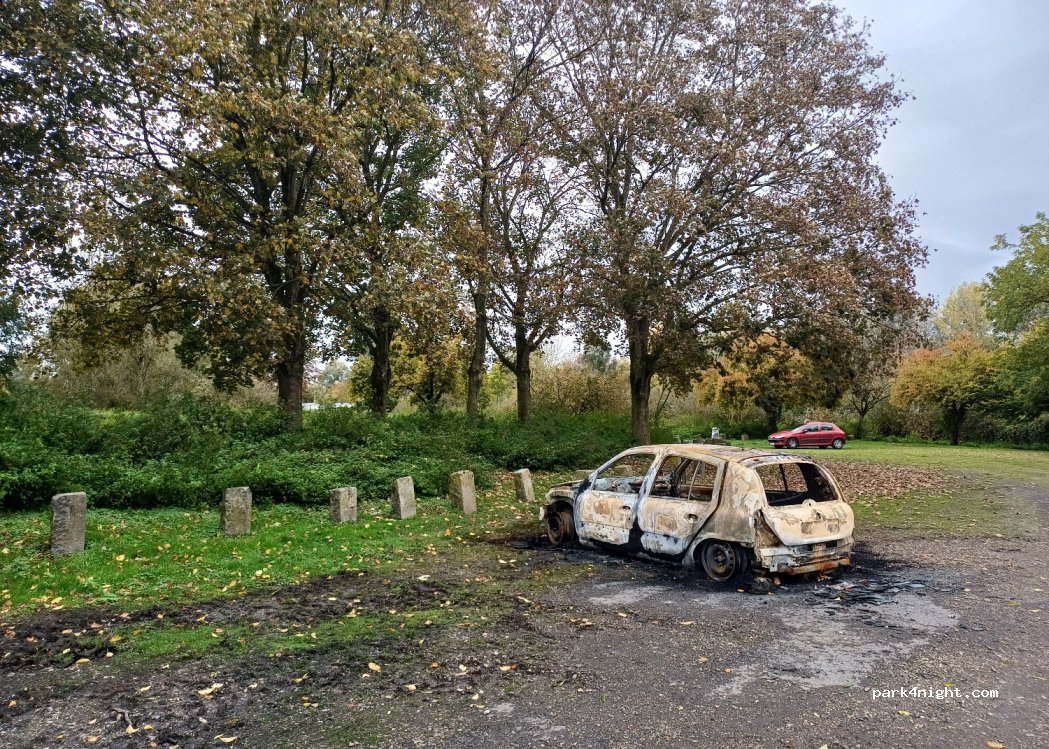 (80080) Amiens - 4 Chemin de Montieres a Longpre — foto 4
