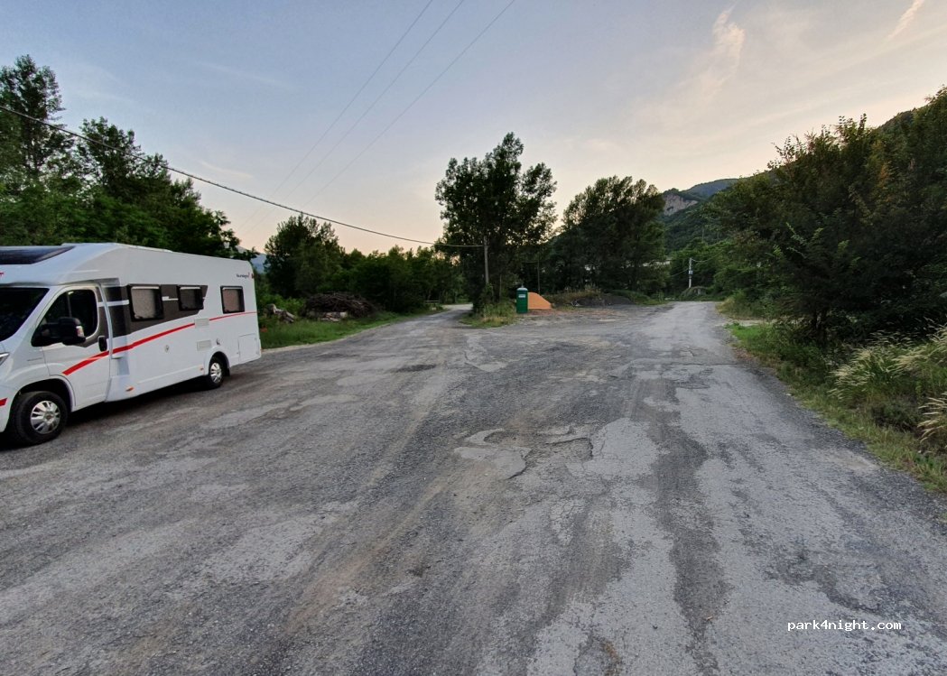 (43050) Berceto - Strada Provinciale 308 — foto