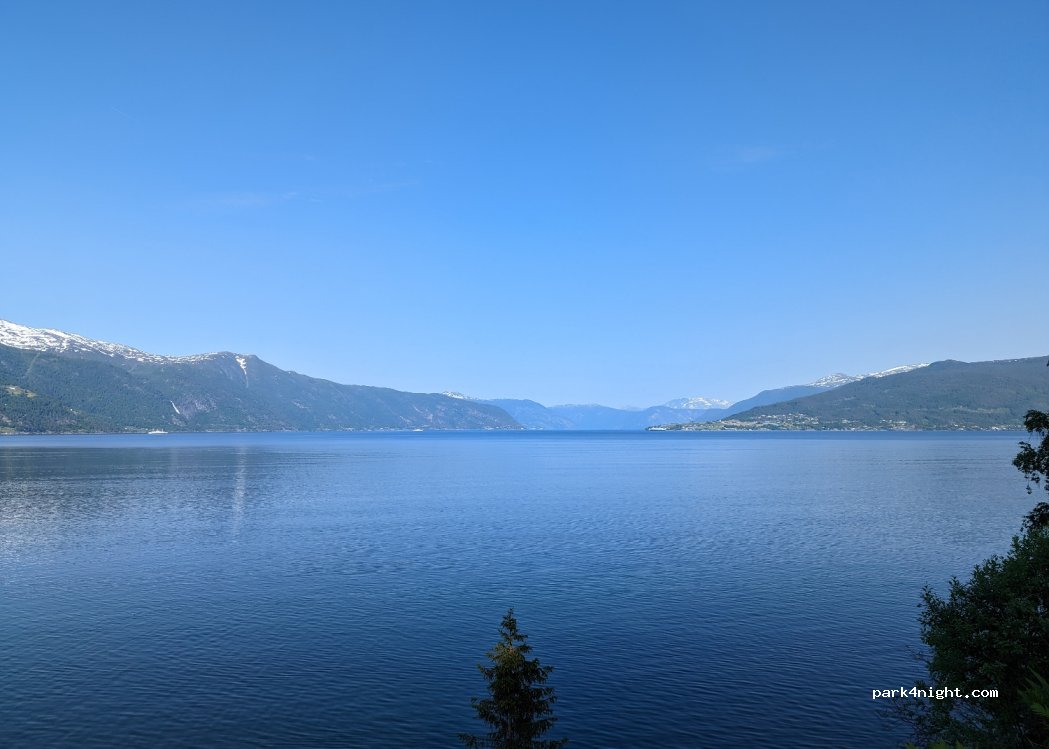 (6899) Balestrand - 13 Bruhjell — foto
