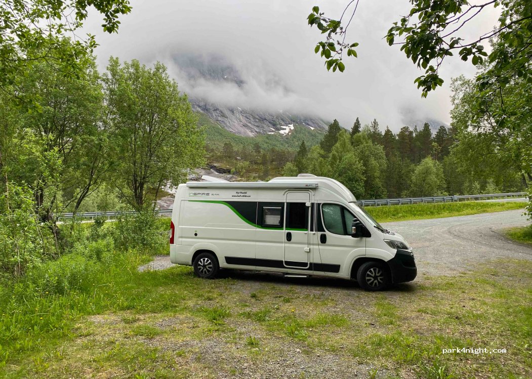 (5730) Ulvik - E6 — foto
