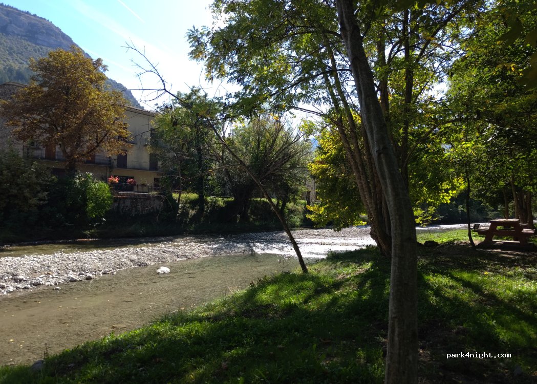(26510) Rémuzat - 2 Rue de la Moutardière — foto 2
