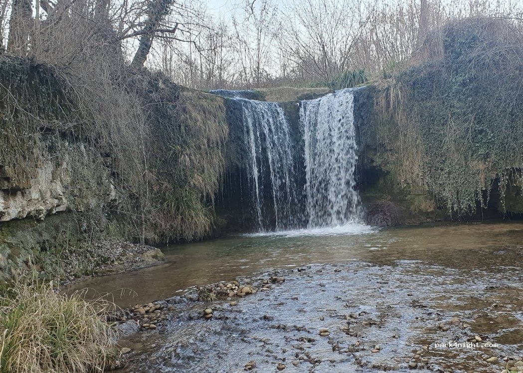 (38840) Saint-Bonnet-de-Chavagne - — foto 2