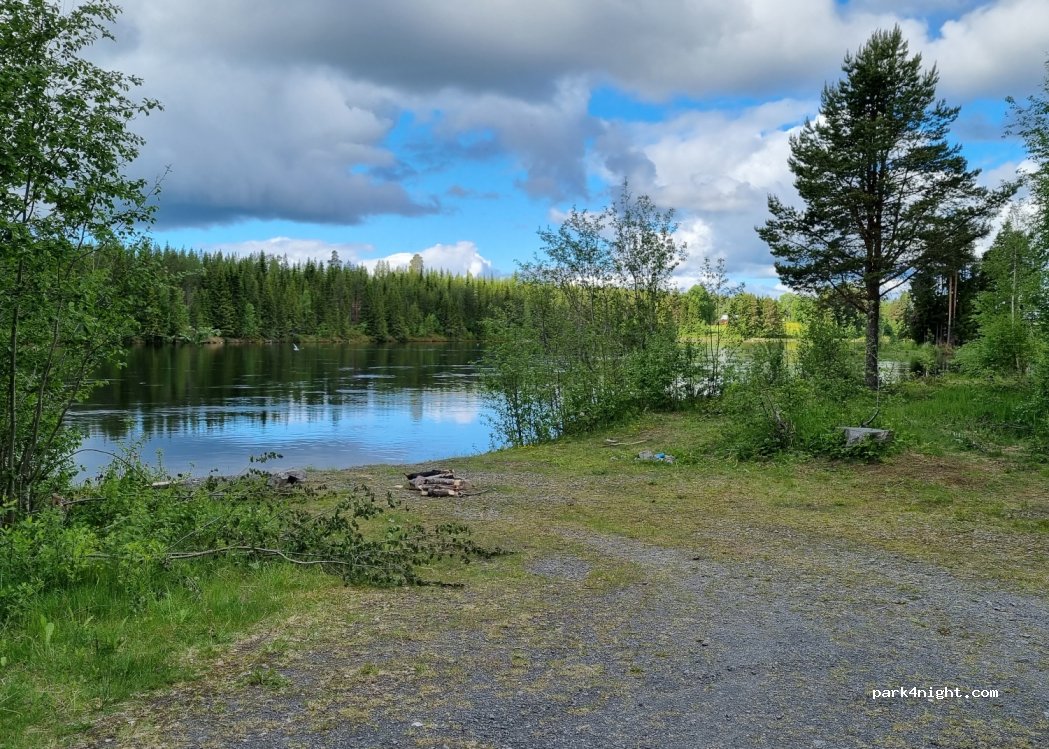 (835 92) Krokom - — foto