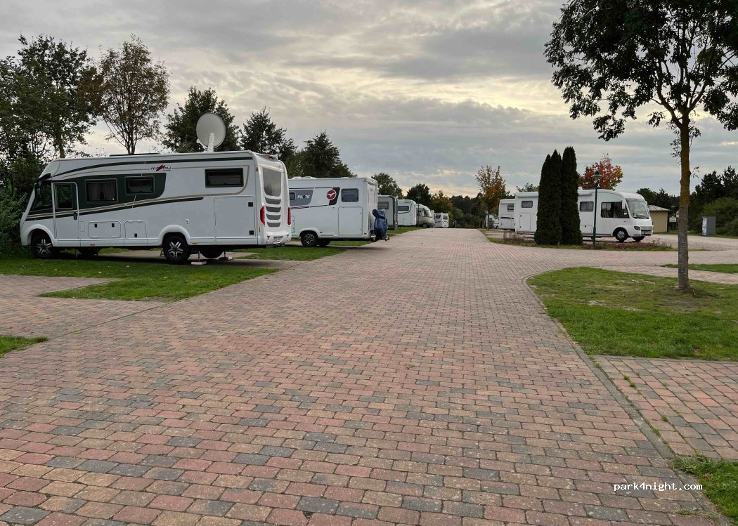 Übernachtungsoase | Wohnmobilstellplatz am Südsee-Camp — foto 4