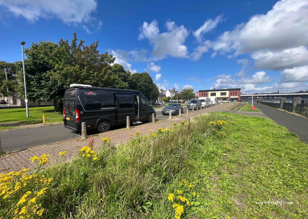 (BT48 6SQ) Londonderry - 30 Foyle Road — foto 2