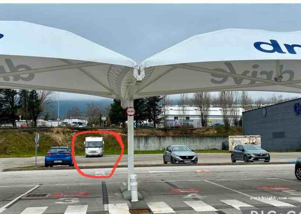 (01200) Valserhône - 2 Avenue de Lattre de Tassigny — foto 3