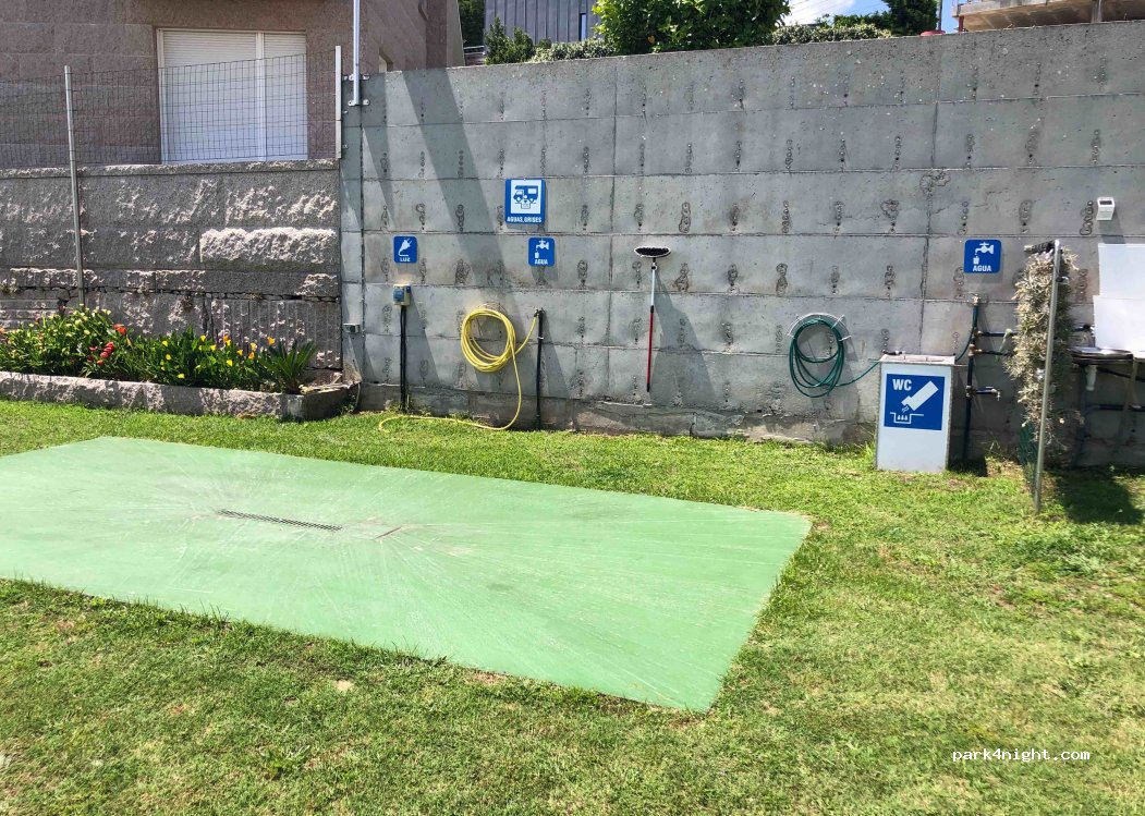 Área de autocaravanas illa de arousa — foto 3