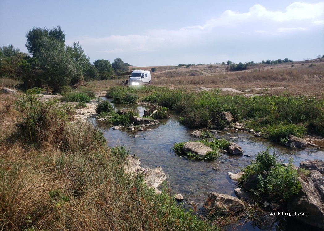 () Hotnitsa - Unnamed Road — foto 4