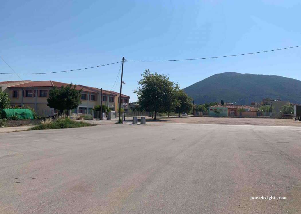 (300 02) Vonitsa - 5 Mitropoleos — foto