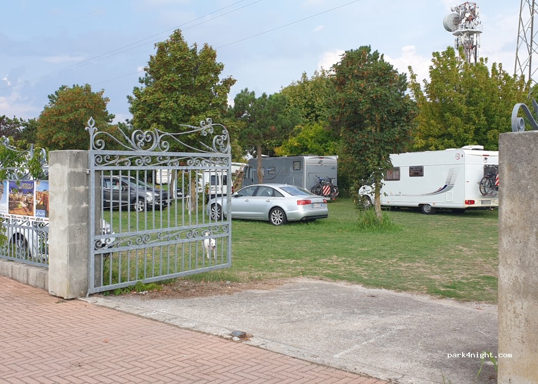 (30013) Cavallino - 1102 Via Francesco Baracca — foto 2