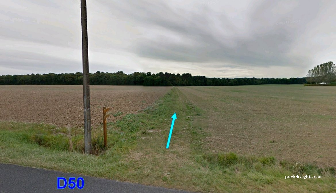(37350) Ferrière-Larçon - Unnamed Road — foto