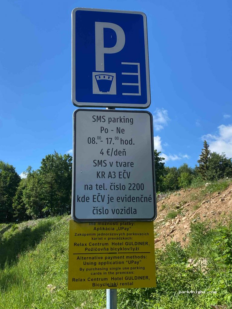(967 01) Kremnica - Unnamed road — foto