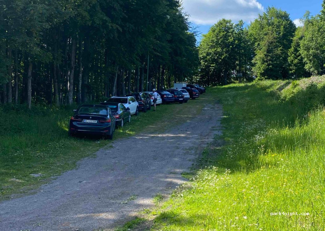 (967 01) Kremnica - Unnamed road — foto 2