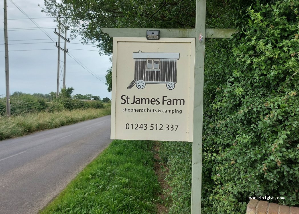 St James Farm Shepherd's Huts and Camping — foto