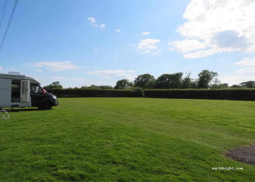 St James Farm Shepherd's Huts and Camping — foto 4