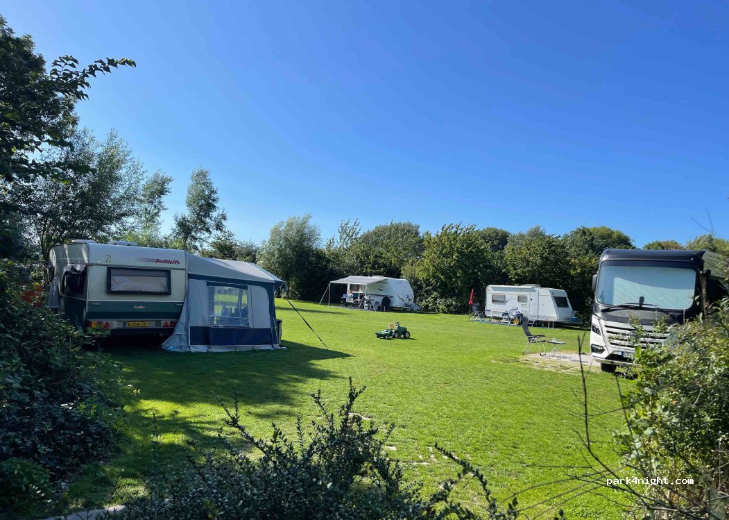 Boerderijcamping Zuiderhoeve — foto 2