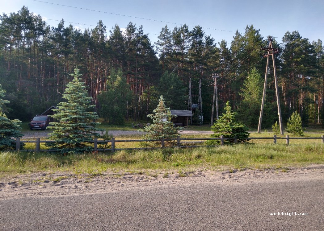 (83-400) Gołuń - Unnamed Road — foto
