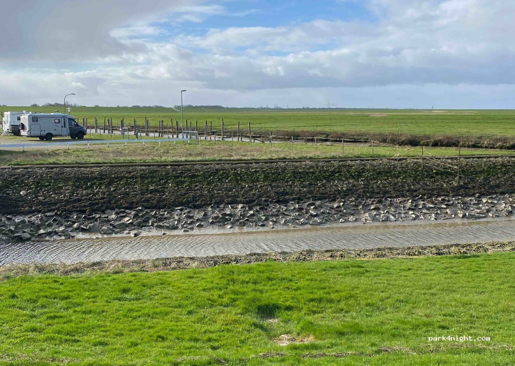 (27639) Wurster Nordseeküste - Deichweg/Am Kutterhafen — foto 4