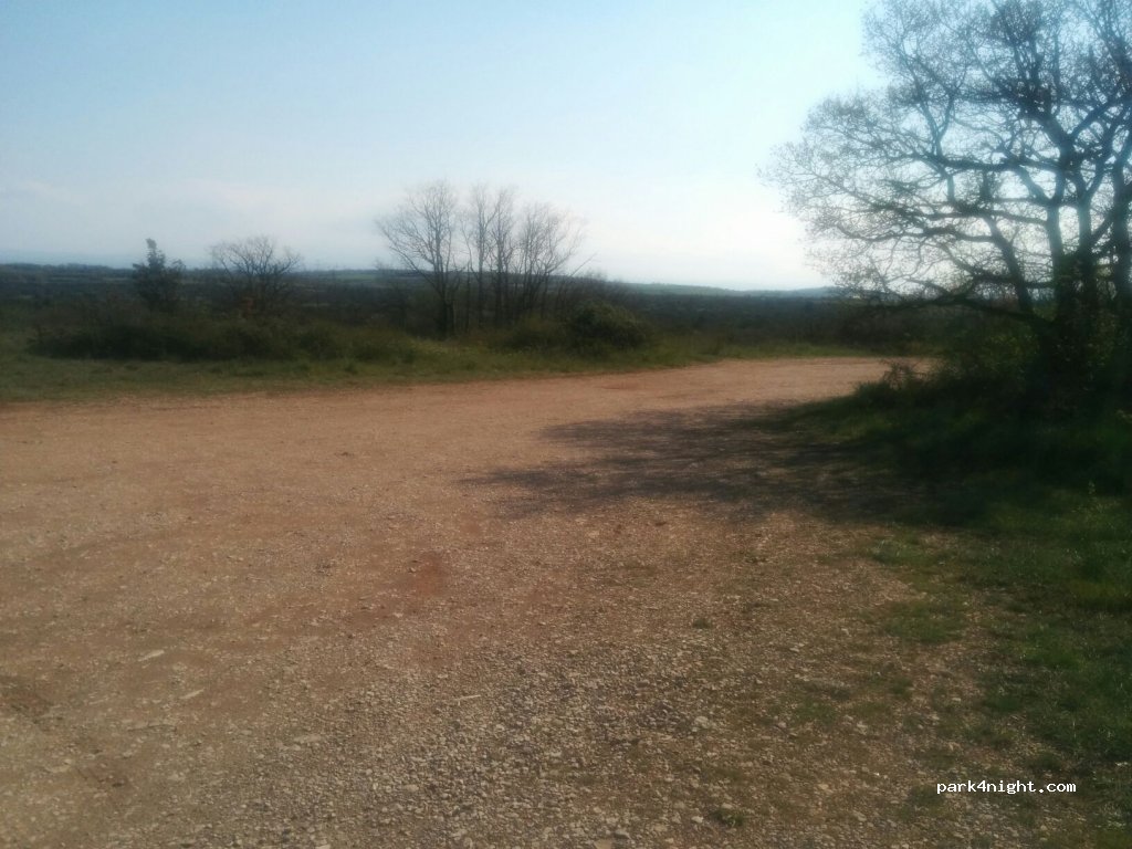 (12630) Montrozier - Unnamed Road — foto 2