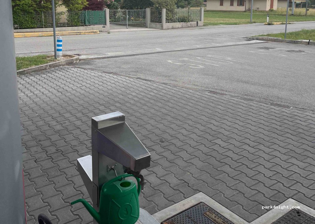 (33090) Travesio - 31 Via Val Cosa — foto