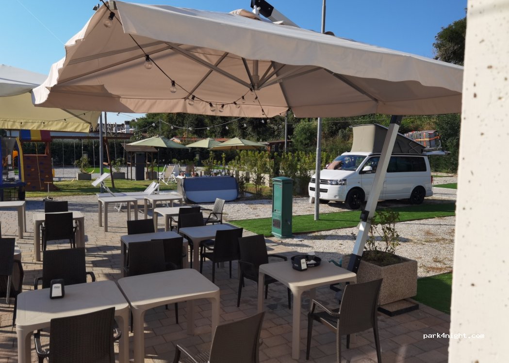 (61032) Torrette - 108 Strada Nazionale Adriatica Sud — foto 2