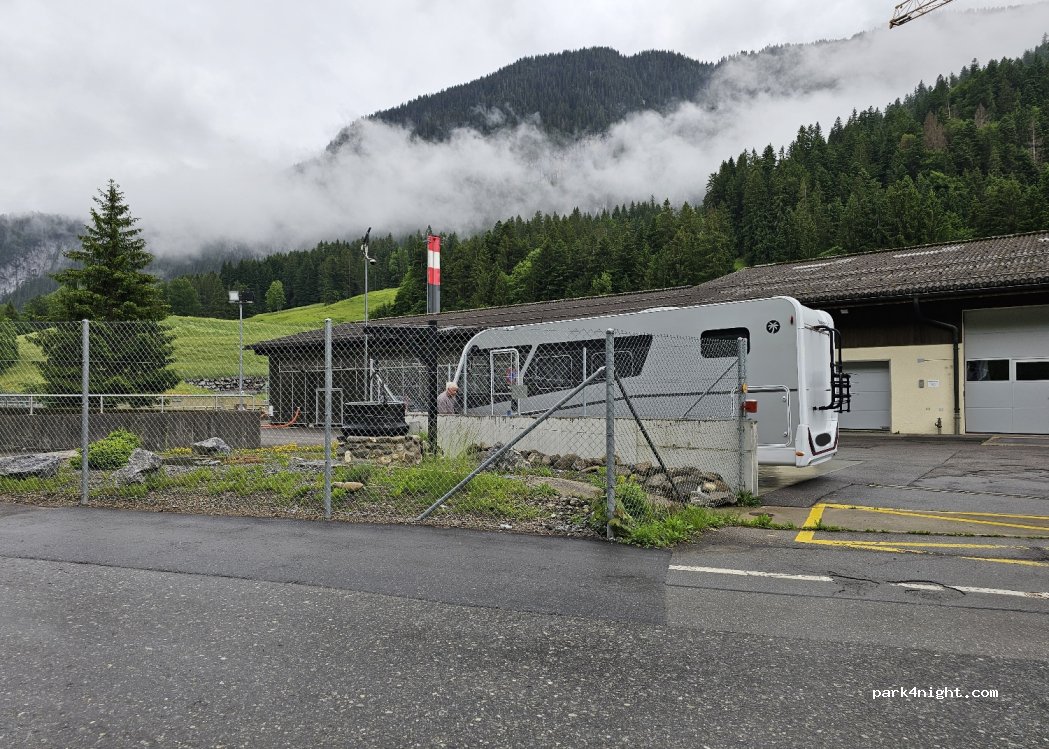 (3792) Saanen - 7 Dorfrüttistrasse — foto 4