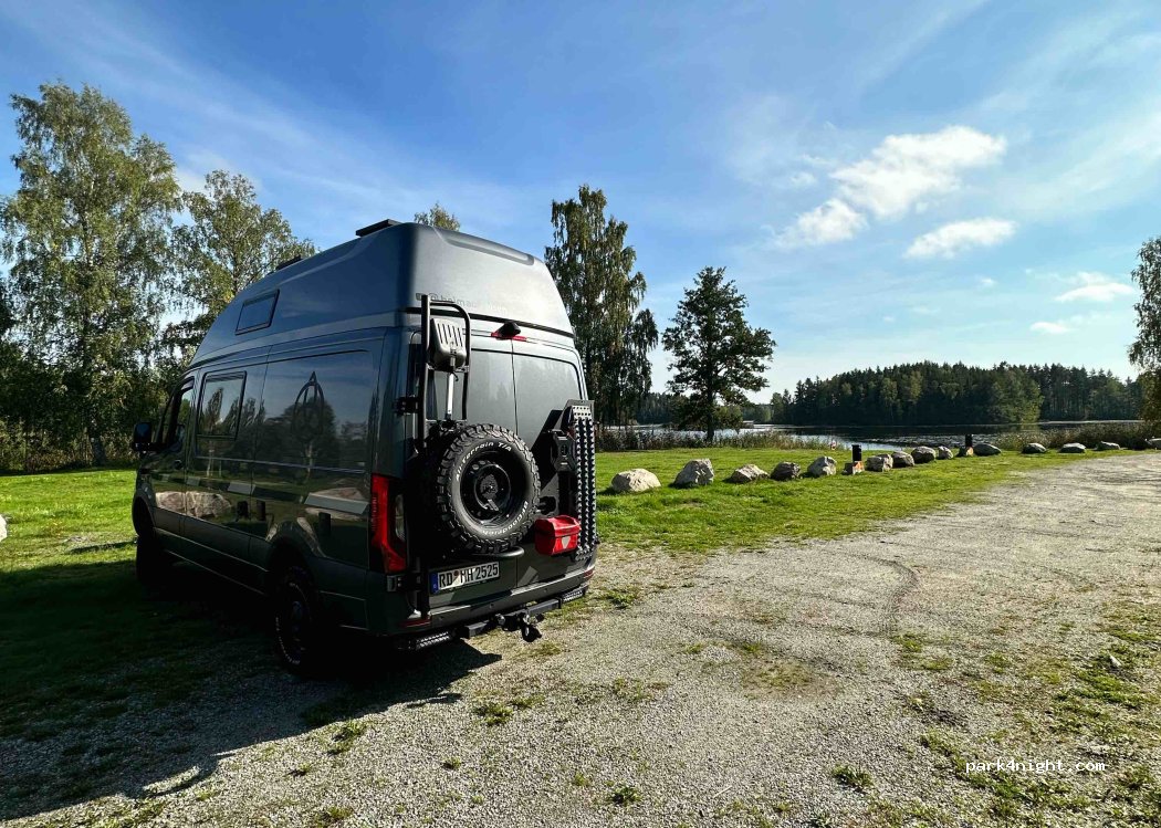 (732 94) Hällby - Unnamed Road — foto