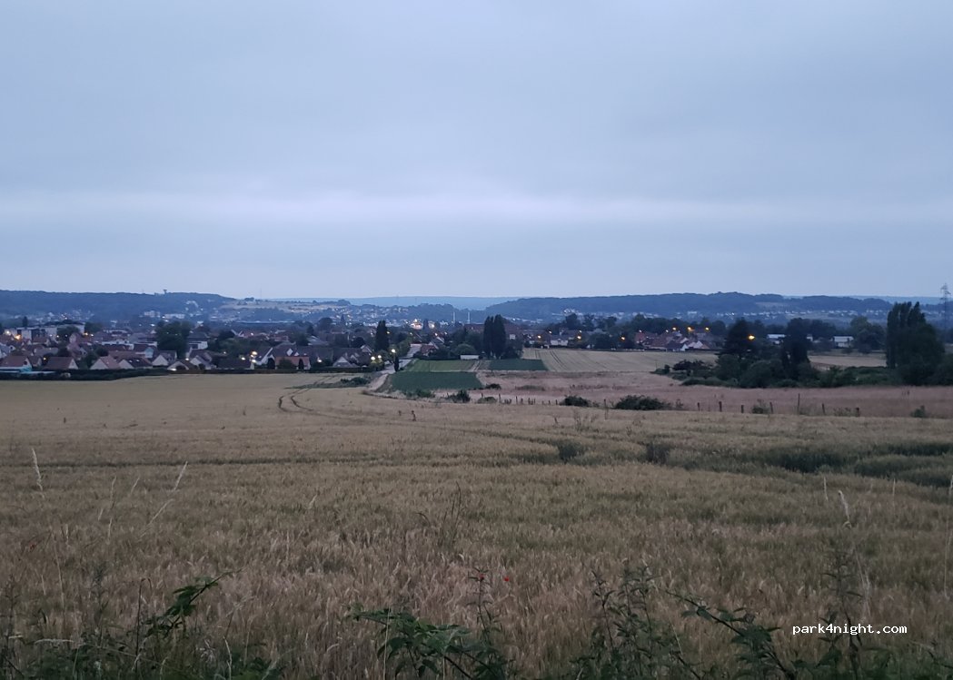 (76350) Oissel - D13 — foto