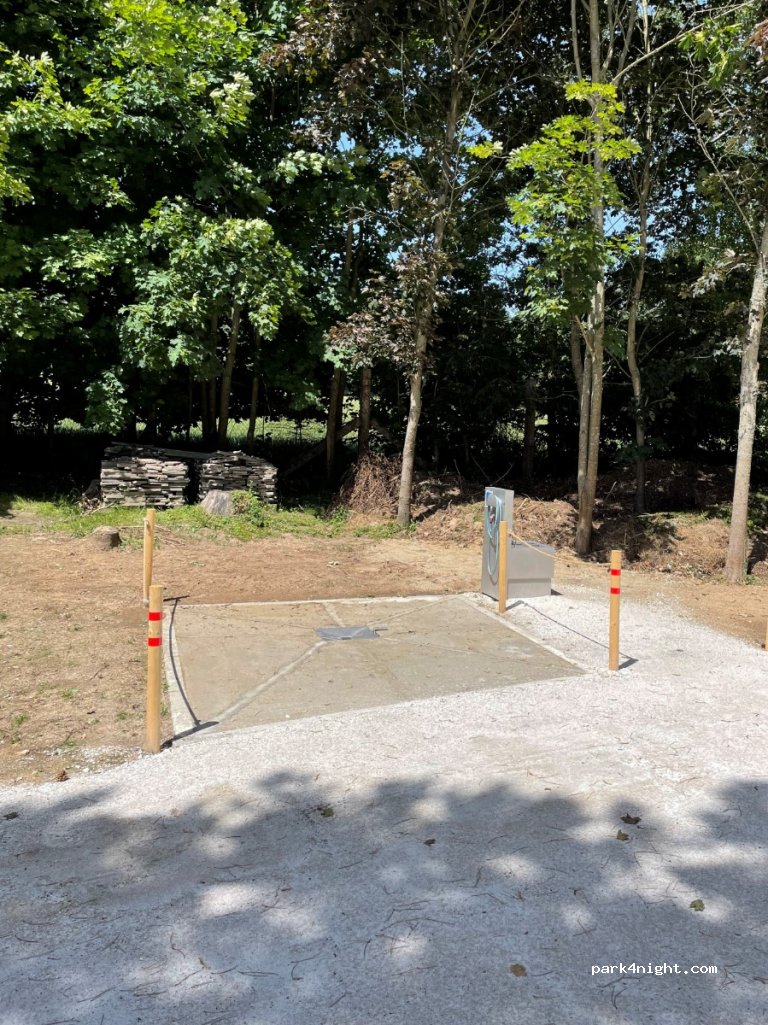 Karavan kemp Zlosin — foto 2