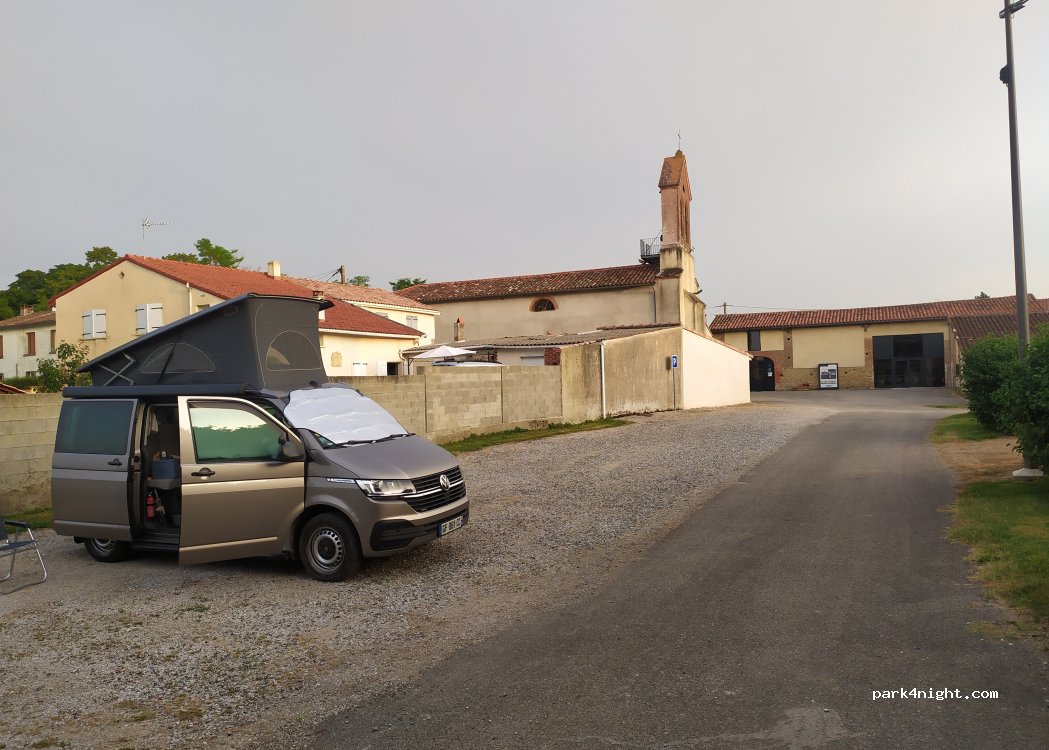 (31560) Seyre - 5 Place de L’Église — foto 2