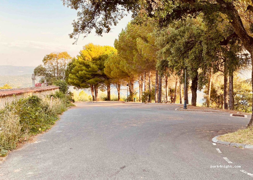 (83440) Tanneron - 100 Notre Dame de Peygros — foto 2