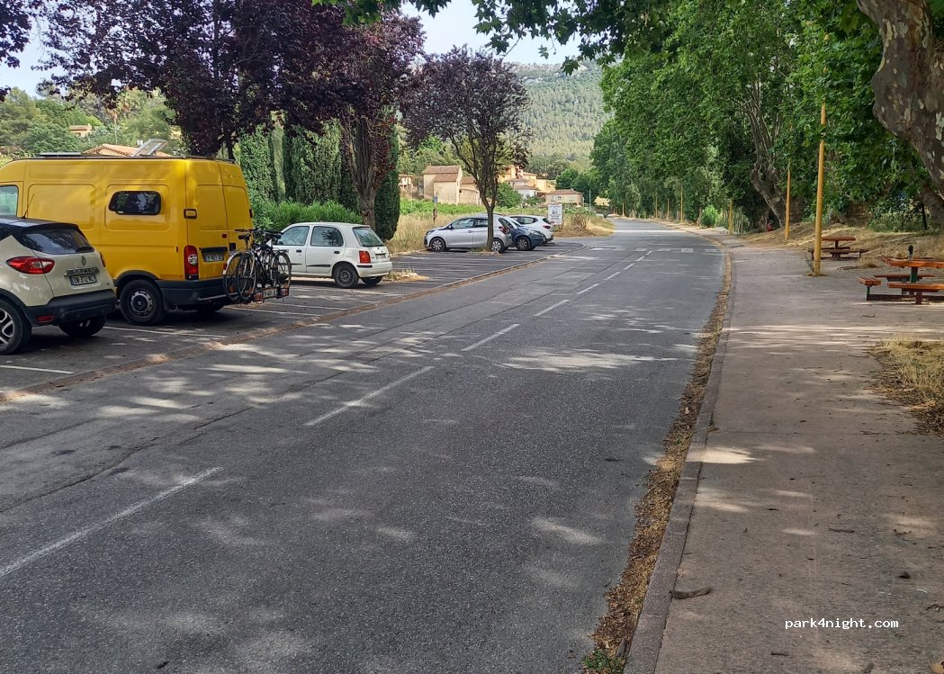 (83330) Le Castellet - 47 Chemin de la Régie — foto