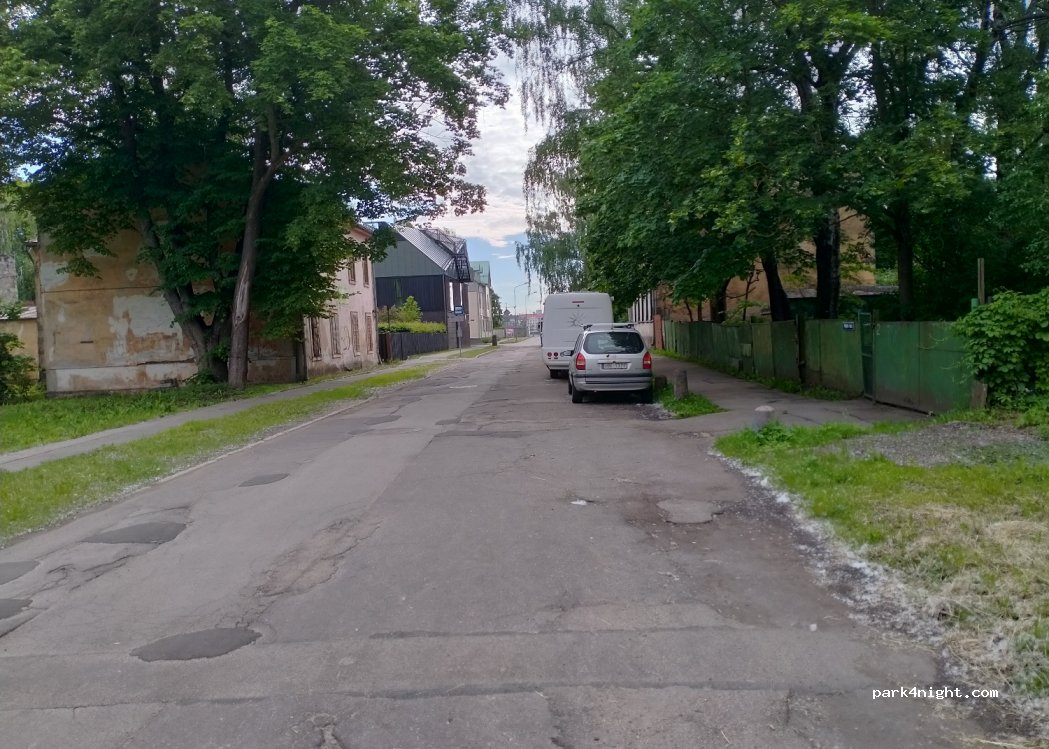 (1048) Rīga - 5 Zvejnieku iela — foto
