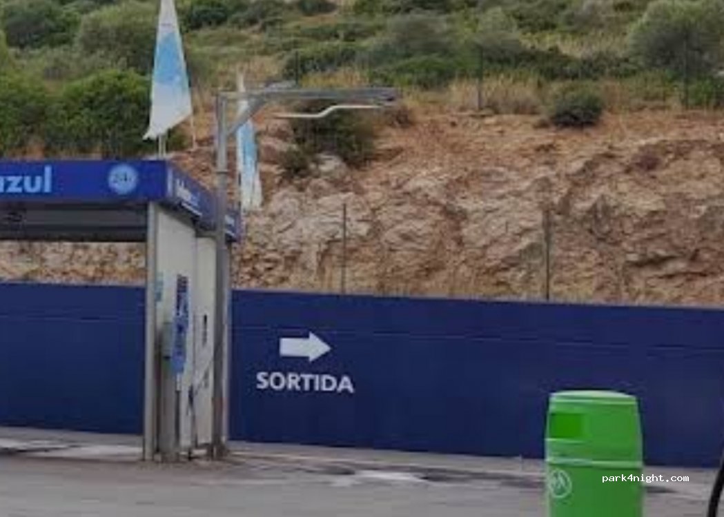 (08870) Sitges - 43 Avinguda Camí Pla 31 — foto