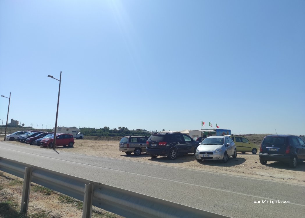 (72100) Brindisi - 107 Via di Torre Testa — foto