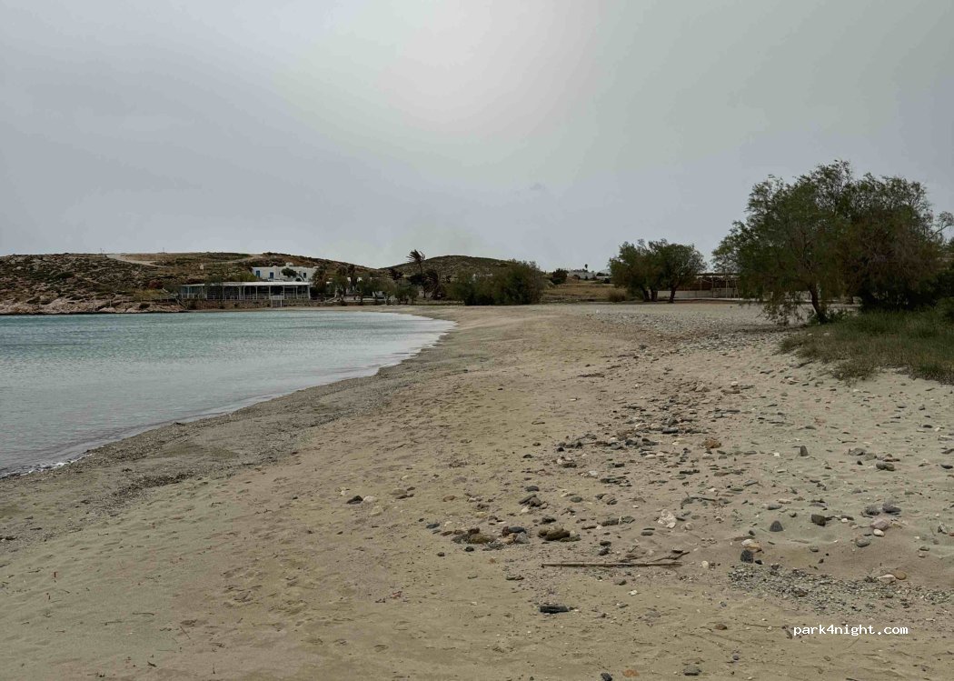 (844 00) Parasporos - Unnamed Road — foto 2
