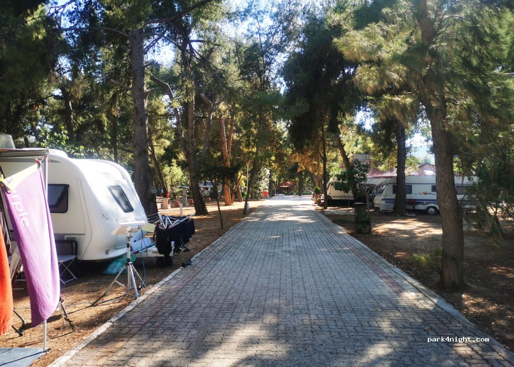 Kastraki Camping — foto 2