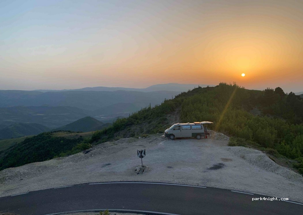 (5404) Poliçan - Unnamed Road — foto