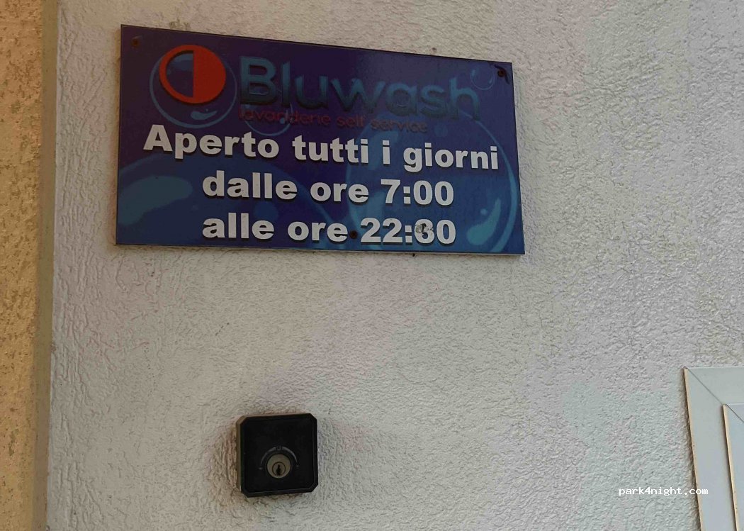 (74025) Marina di Ginosa - 82 Viale Trieste — foto