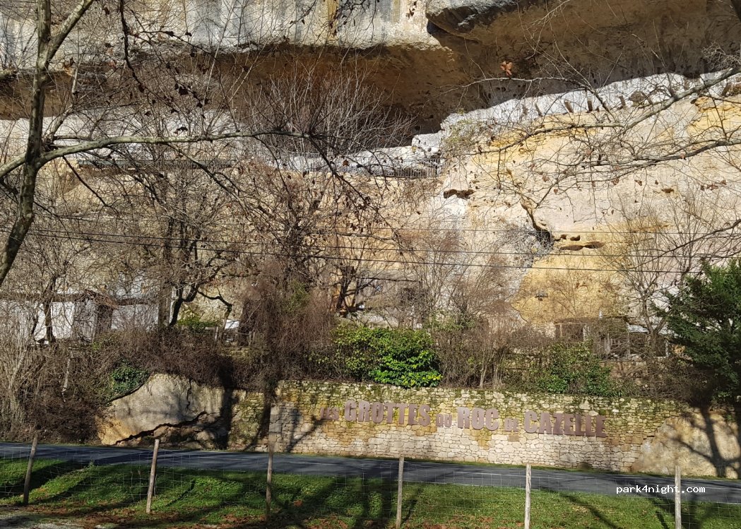 (24620) Les Eyzies - 2572 Route de Sarlat — foto 4