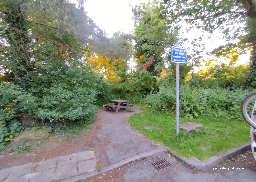 (SK12 1TH) Poynton - Lyme Road — foto 2