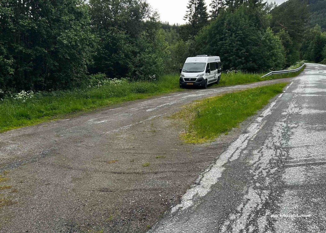 (6686) Valsøyfjorden - 77 Valsøyfjordvegen — foto 2