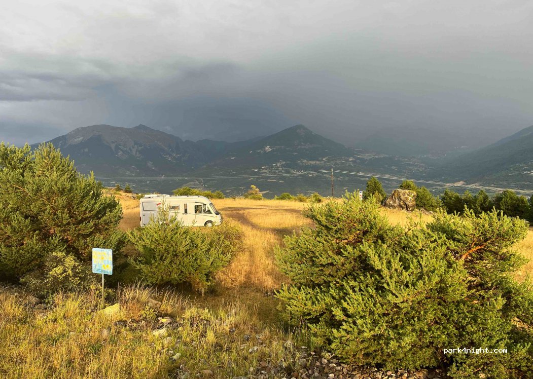 (05200) Puy-Sanières - Les Sauvasses — foto 3