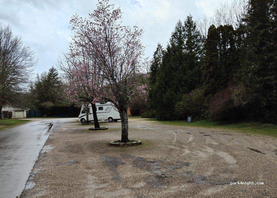 (21121) Val-Suzon - 15 Rue de Dijon — foto