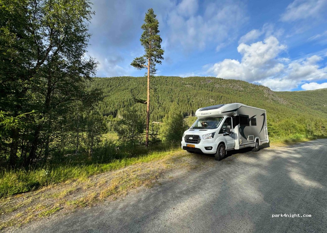 (3632) Bjorkflåta - Unnamed Road — foto 2