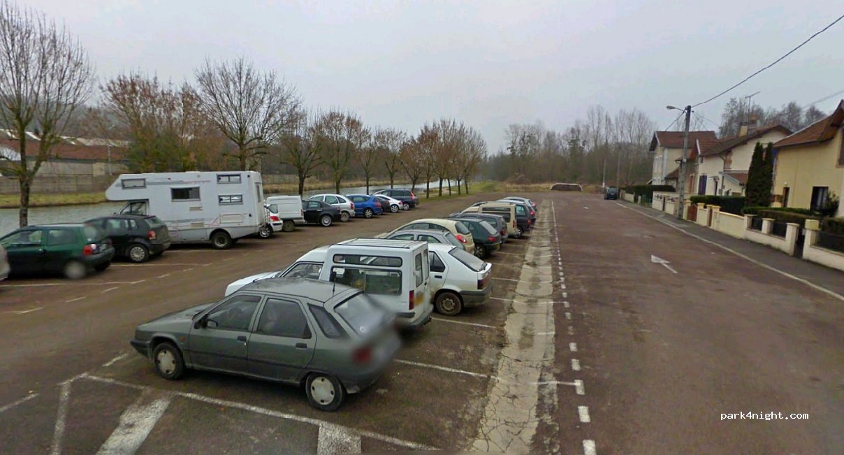 (52170) Bayard-sur-Marne - 15 Rue de la Gare — foto
