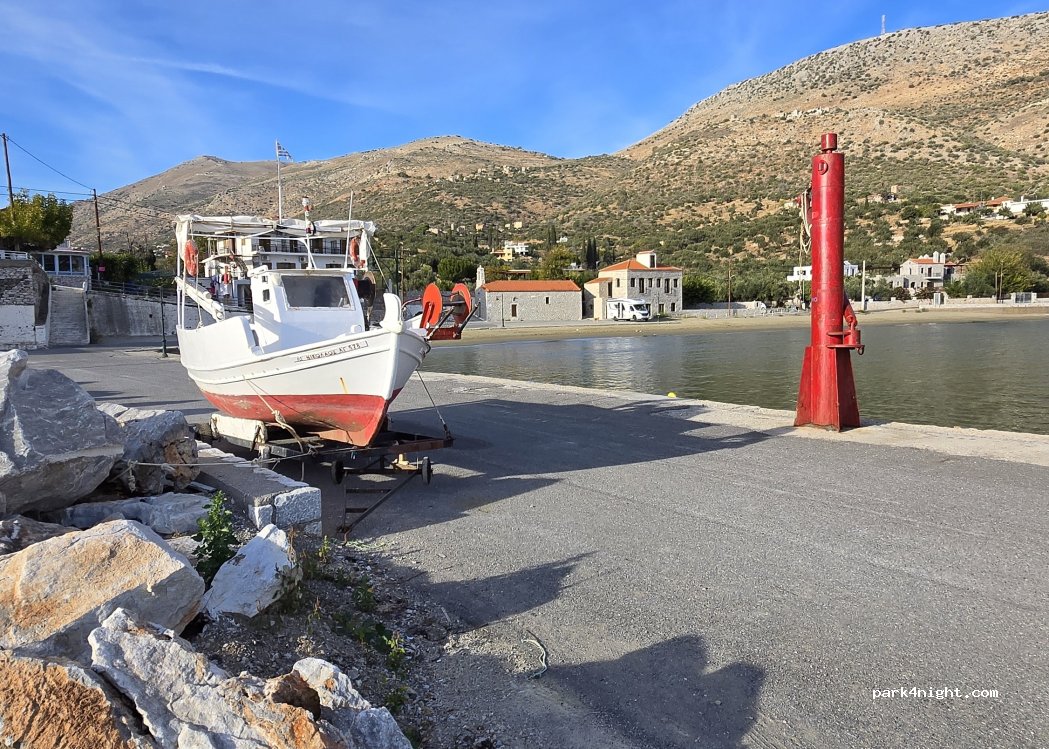 (230 62) Kotronas - Eparchiaki Odos Chosiariou-Gerolimena — foto 4