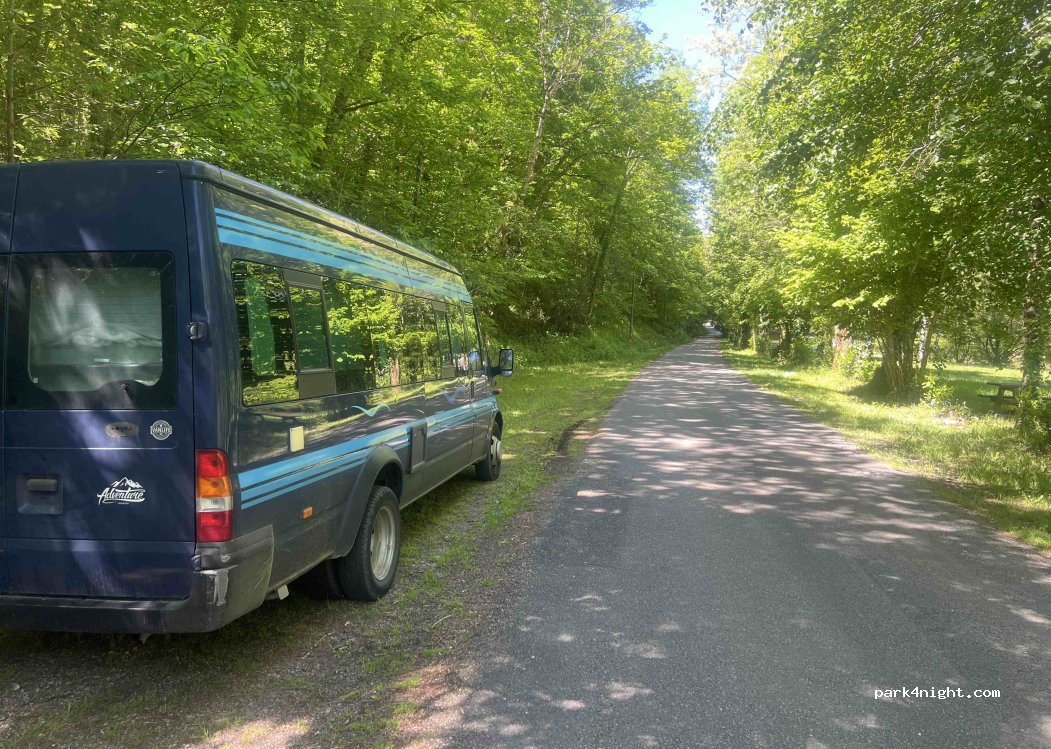 (12350) Prévinquières - Unnamed Road — foto 2