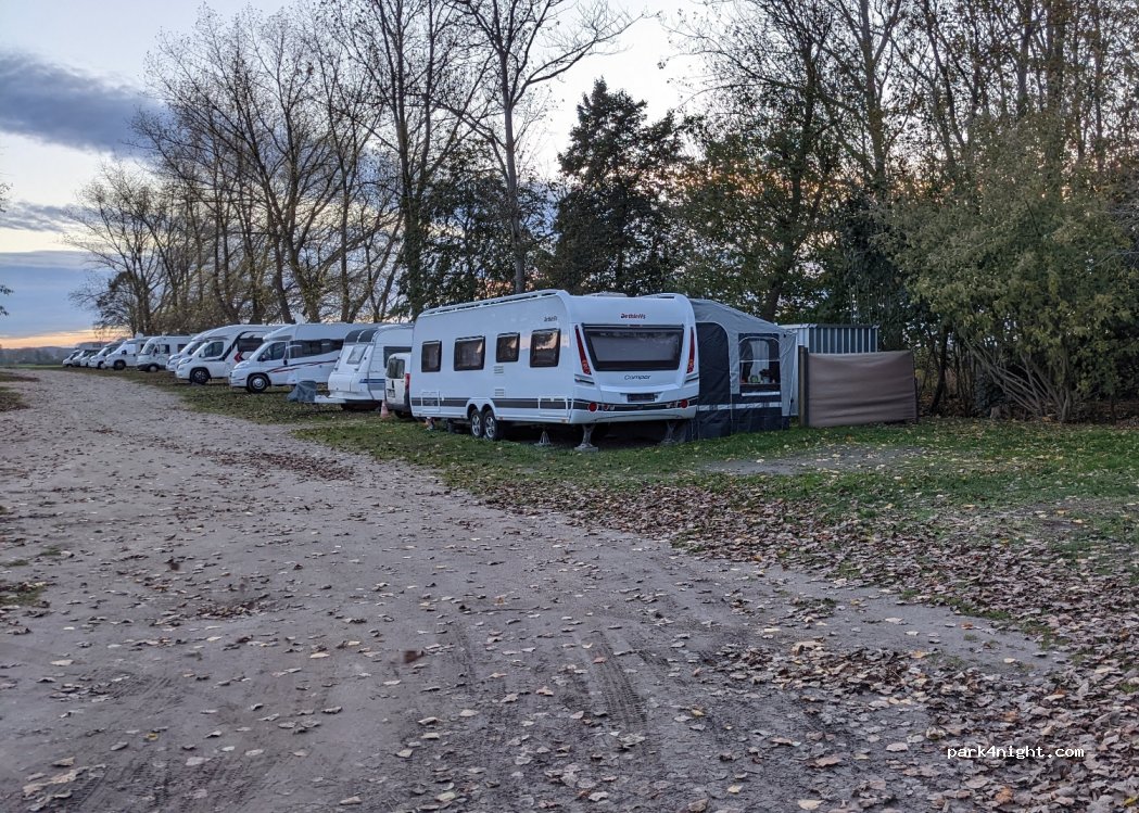 Sanddornstrand Wohnmobilstellplatz — foto 4